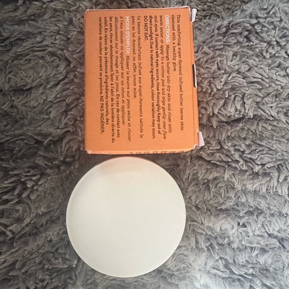 Elemis cleansing butter - Picture 2 of 2